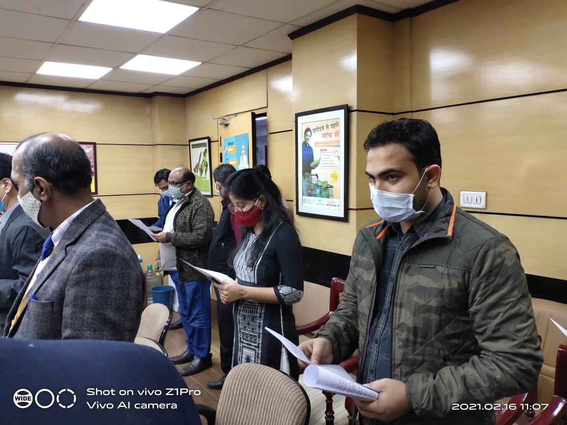 Swachhta Pledge being administered by officers and staff members on 16.02.2021