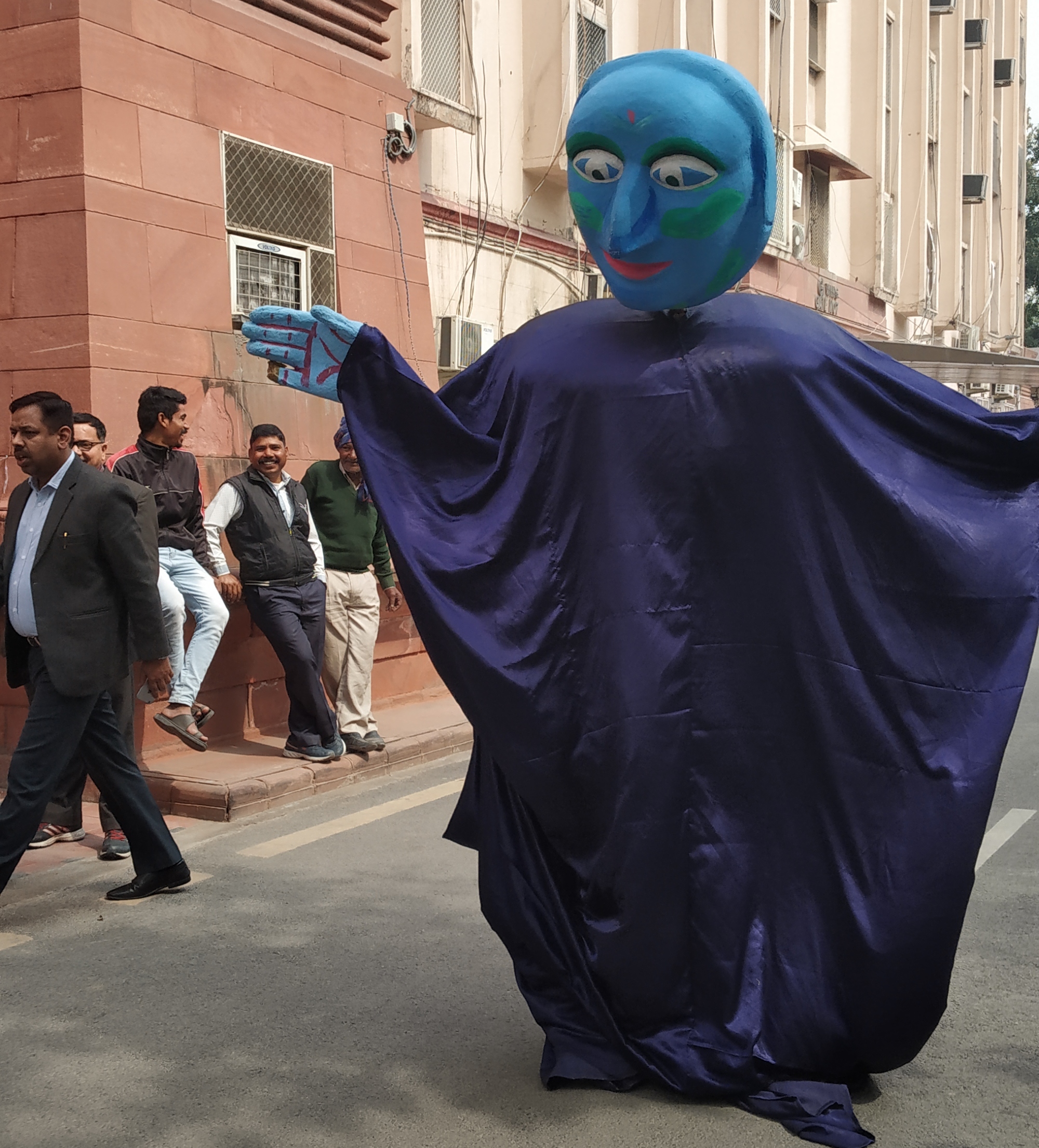 Puppet Show during Swachhata Pakhwada at Gate No.6, Krishi Bhawan, New Delhi on 25 Feb 2019