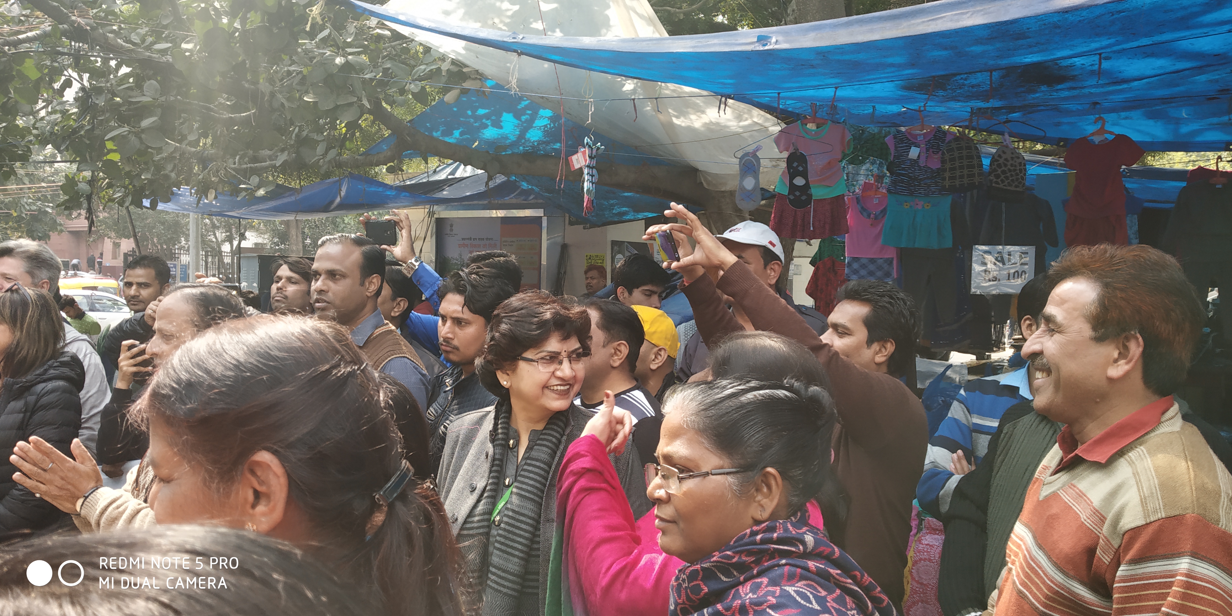27 फरवरी 2019 को नई दिल्ली के कृषि भवन के सामने एनडीएमसी मार्केट में स्वछता पखवाड़ा के दौरान नुक्कड़ नाटक