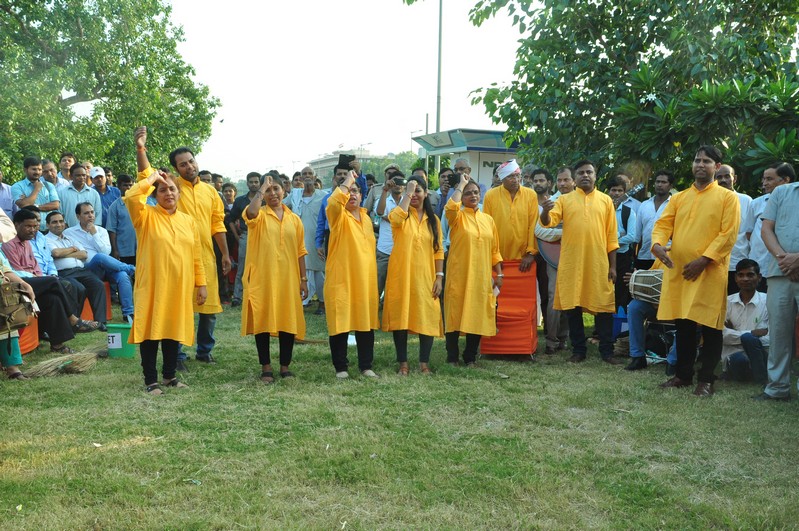 “Nukkad Natak” on “Swachhata Hi Sewa” “Nukkad Natak” on “Swachhata Hi Sewa”